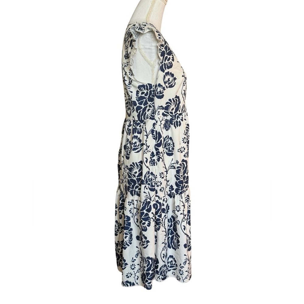 Shein Floral print beautiful midi dress. Ruffle Hem Smock Dress Medium - Picture 4 of 9